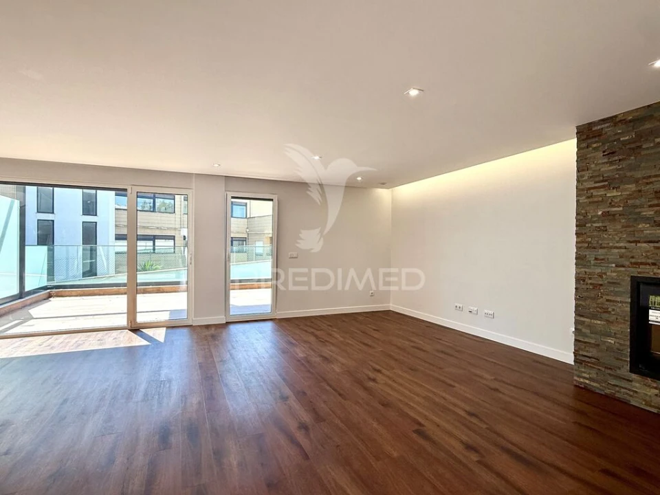 Apartamento T3 para Venda em Leiria, Pousos, Barreira e Cortes Foto 7