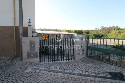 Quinta T1 para Venda em Fonte Arcada