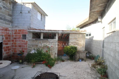 Quinta T1 para Venda em Fonte Arcada