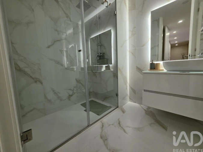 Apartamento T1 para Arrendamento em Espinho Foto 21