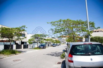 Moradia T3 para Venda em São Felix da Marinha