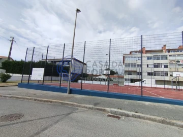 Moradia T3 para Venda em São Felix da Marinha