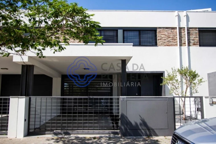 Moradia T3 para Venda em São Felix da Marinha Foto 25