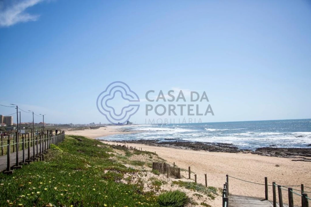 Moradia T3 para Venda em São Felix da Marinha Foto 28