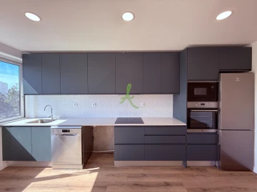 Apartamento T2 para Venda em Portimão