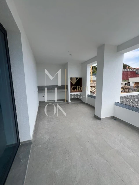 Apartamento T3 para Venda em Caniço