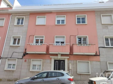 Apartamento T2 para Arrendamento em Oeiras e São Julião da Barra, Paço de Arcos e Caxias