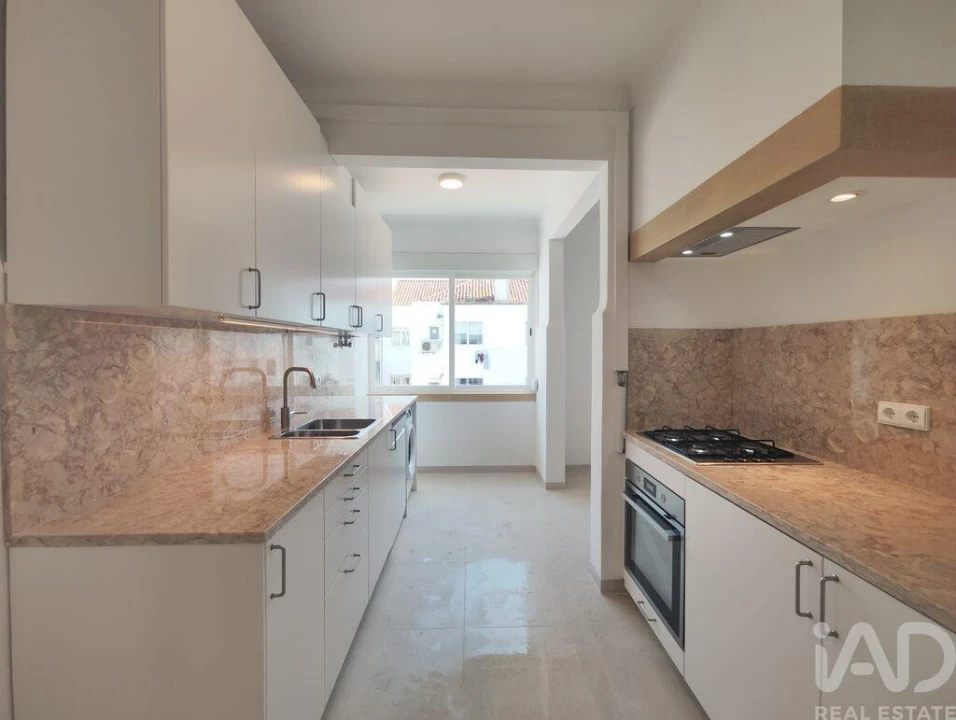 Apartamento T2 para Arrendamento em Oeiras e São Julião da Barra, Paço de Arcos e Caxias Foto 6