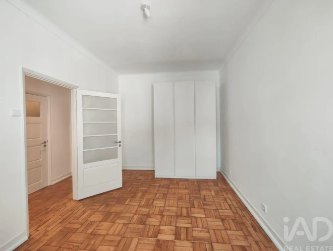Apartamento T2 para Arrendamento em Oeiras e São Julião da Barra, Paço de Arcos e Caxias Foto 16