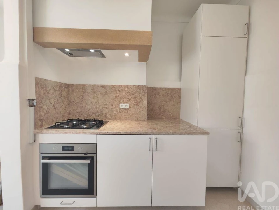 Apartamento T2 para Arrendamento em Oeiras e São Julião da Barra, Paço de Arcos e Caxias Foto 8