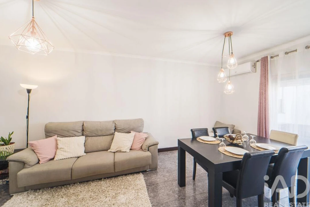 Apartamento T2 para Venda em Chafe Foto 18