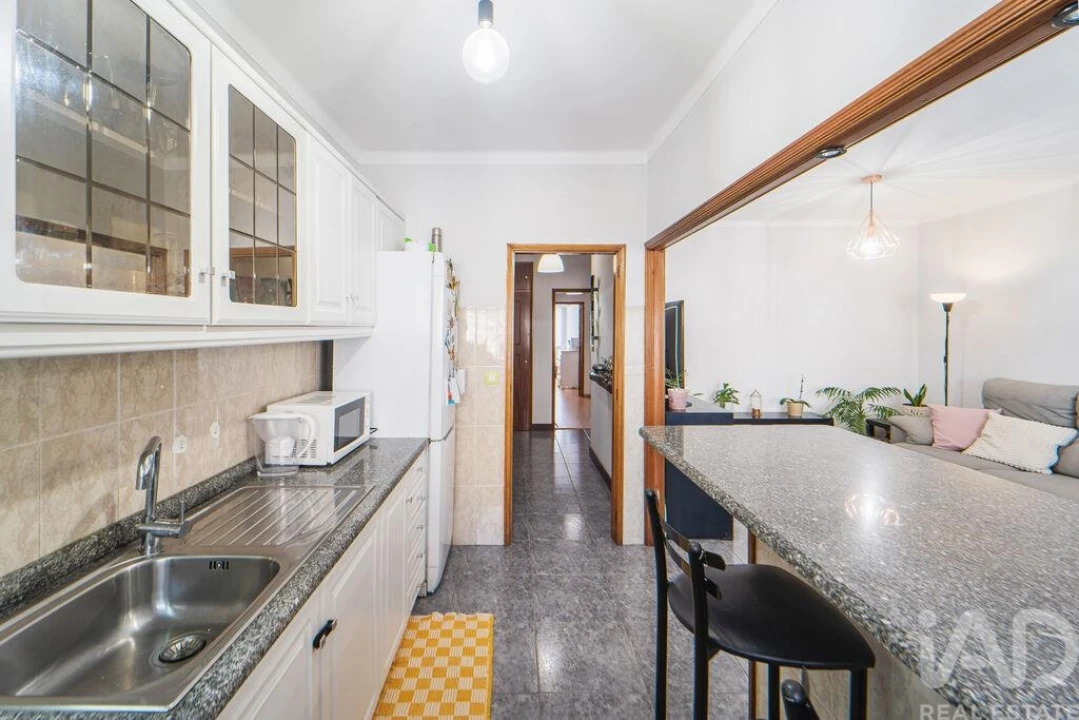 Apartamento T2 para Venda em Chafe Foto 11