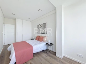 Apartamento T3 para Venda em Benfica