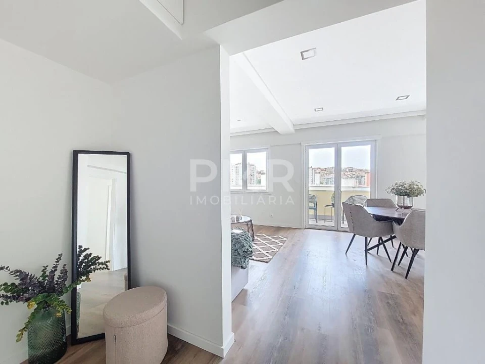 Apartamento T3 para Venda em Benfica Foto 8