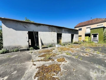 Moradia T8 para Venda em Seiça