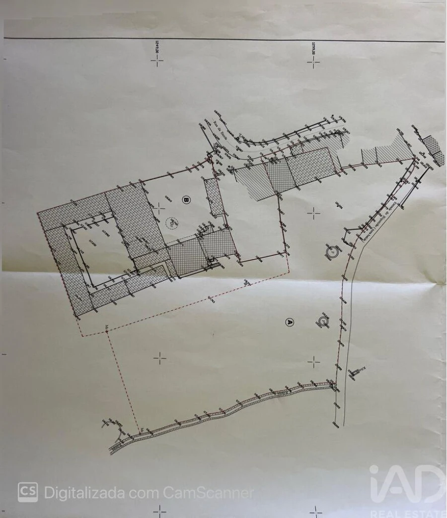 Moradia T8 para Venda em Seiça Foto 34