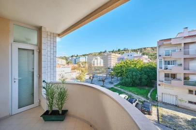 Apartamento T2 para Venda em Costa da Caparica