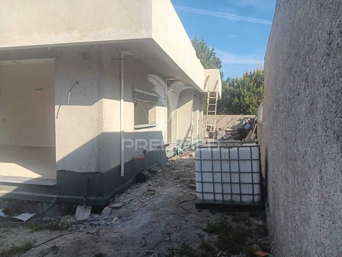Moradia T4 para Venda em Azeitão (São Lourenço e São Simão) Foto 3