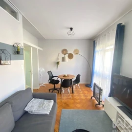 Apartamento T2 para Arrendamento em Mafamude e Vilar do Paraíso