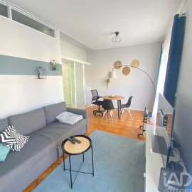 Apartamento T2 para Arrendamento em Mafamude e Vilar do Paraíso