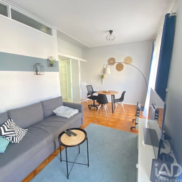 Apartamento T2 para Arrendamento em Mafamude e Vilar do Paraíso Foto 3