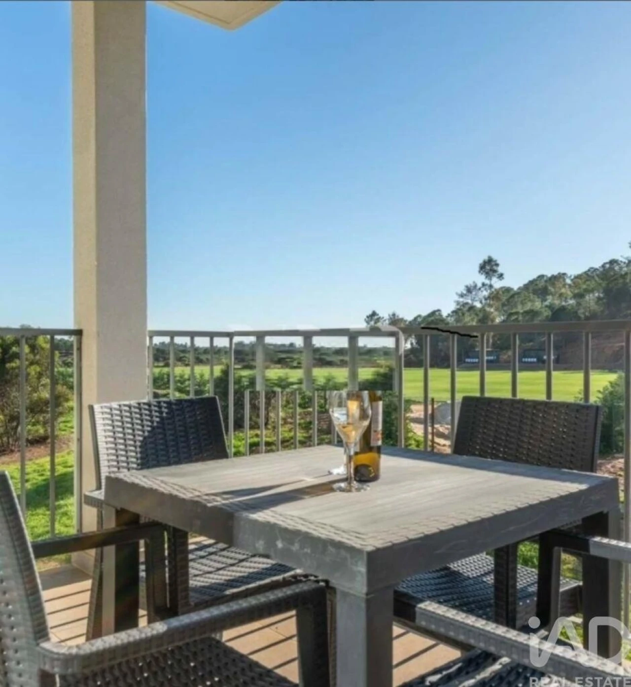 Apartamento T2 para Venda em Mexilhoeira Grande Foto 10