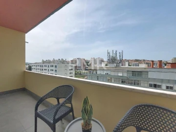 Apartamento T3 para Venda em Benfica