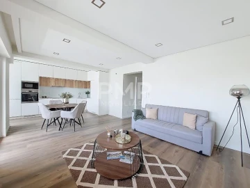 Apartamento T3 para Venda em Benfica