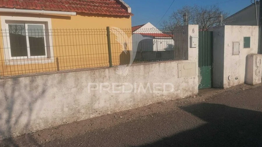 Moradia T3 para Venda em Carnota