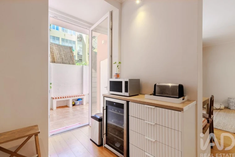 Apartamento T3 para Venda em Campo de Ourique Foto 12