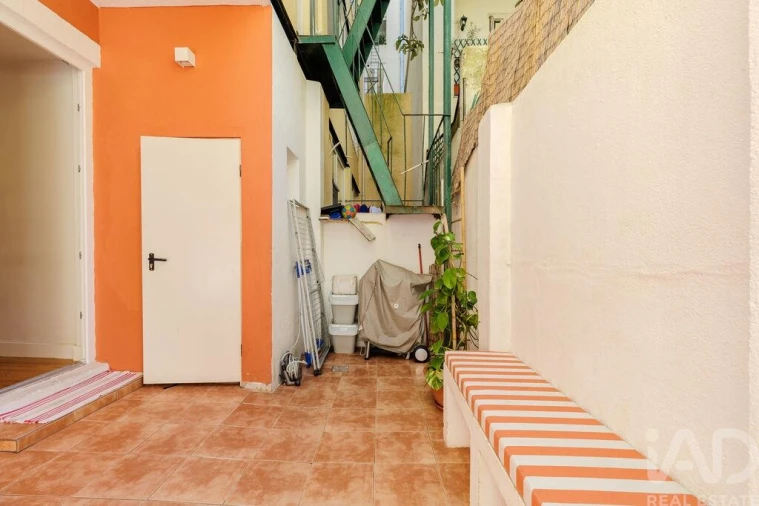 Apartamento T3 para Venda em Campo de Ourique Foto 18