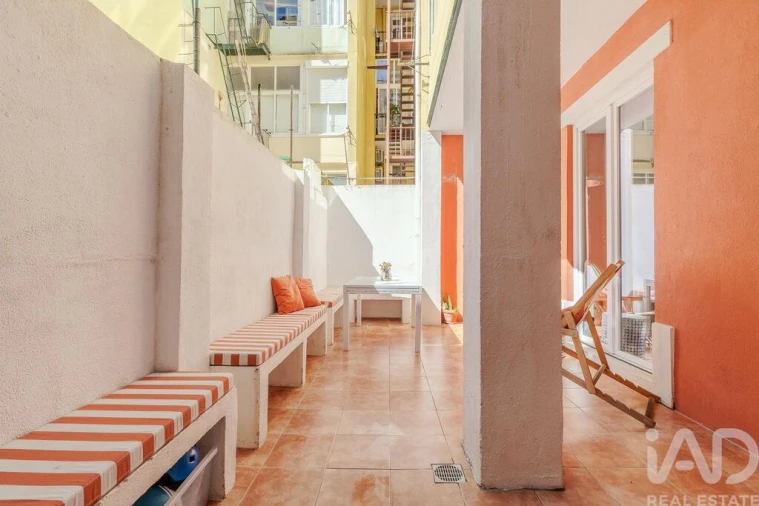 Apartamento T3 para Venda em Campo de Ourique Foto 15
