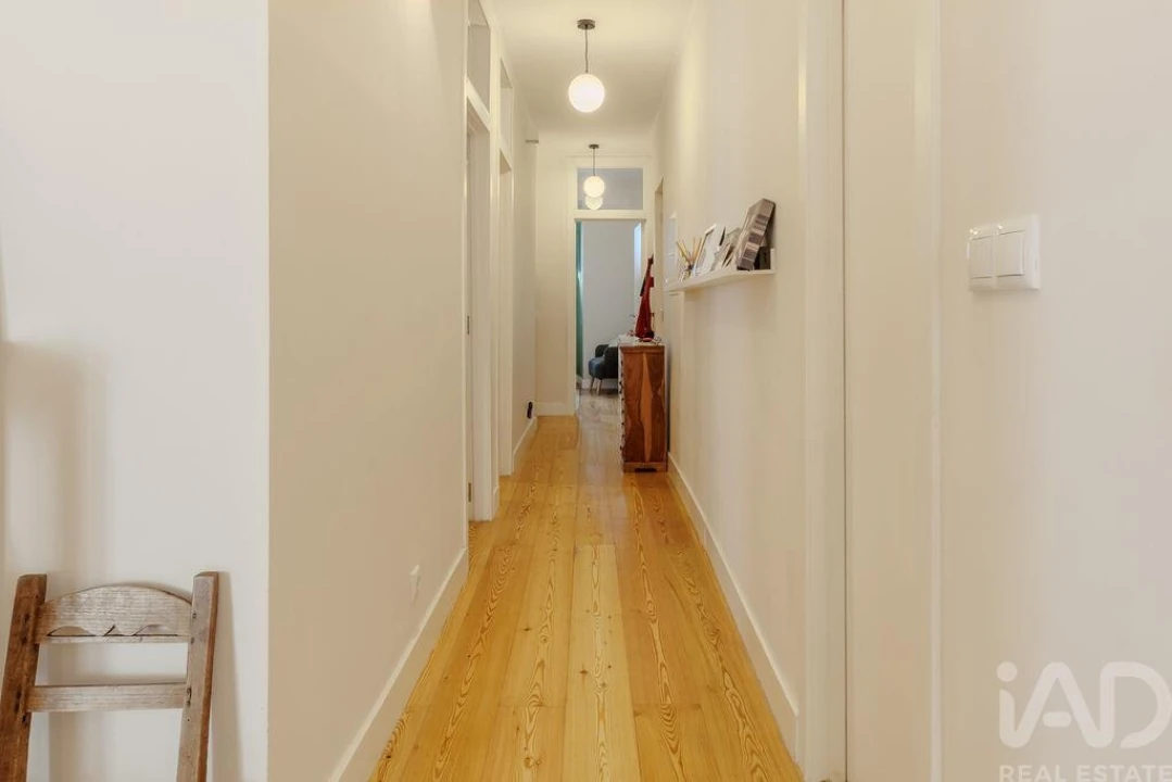 Apartamento T3 para Venda em Campo de Ourique Foto 17