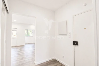 Apartamento T2 para Venda em Baixa da Banheira e Vale da Amoreira