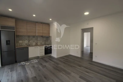 Apartamento T2 para Venda em Baixa da Banheira e Vale da Amoreira