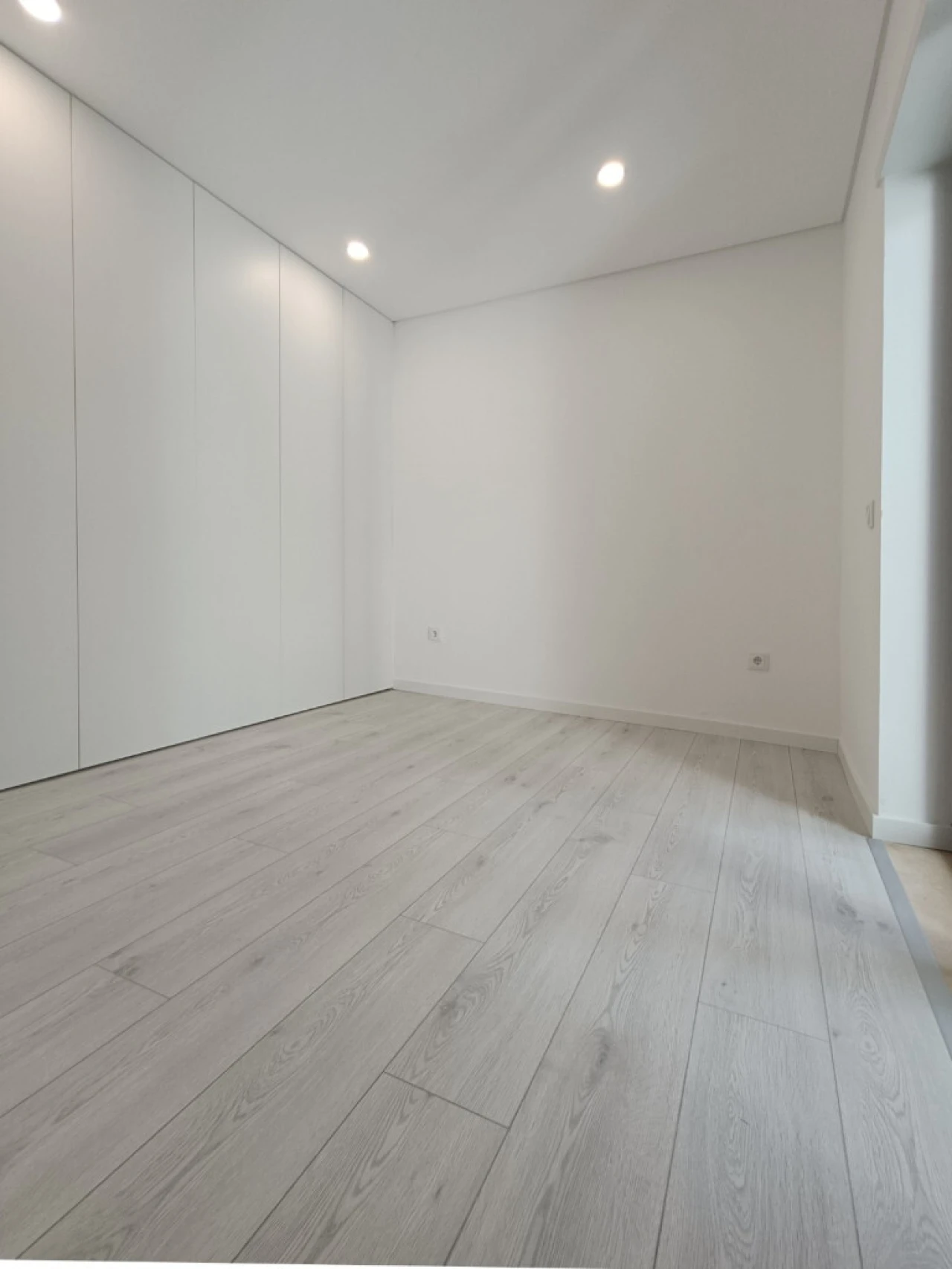 Apartamento T1 para Venda em Buarcos Foto 4