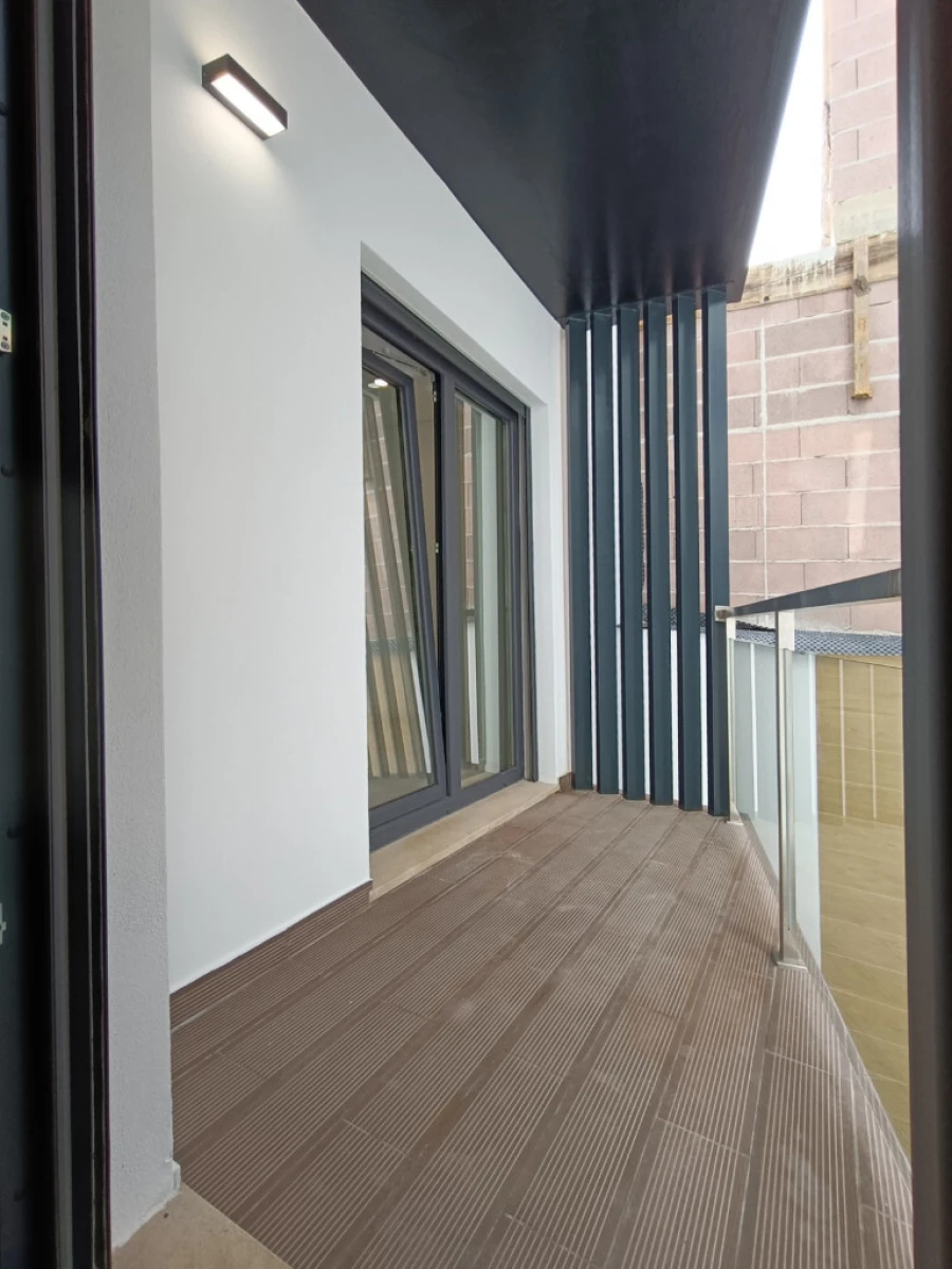Apartamento T1 para Venda em Buarcos Foto 6