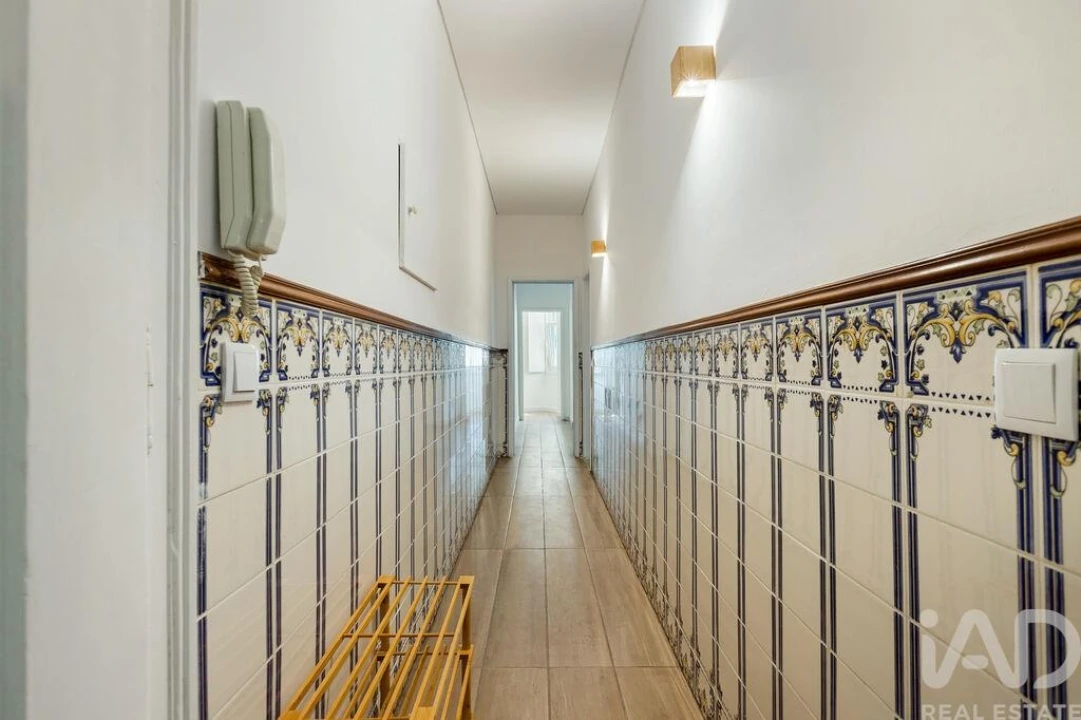 Apartamento T2 para Venda em São Vicente Foto 6