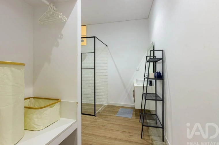 Apartamento T2 para Venda em São Vicente Foto 11