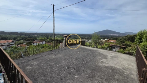 Moradia T3 para Venda em Moledo e Cristelo
