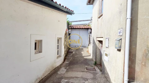 Moradia T3 para Venda em Moledo e Cristelo