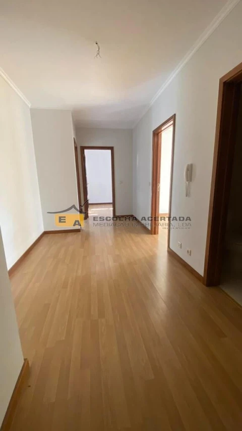 Apartamento T1 para Venda em Paço de Sousa