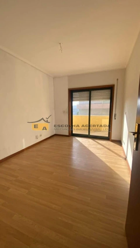 Apartamento T1 para Venda em Paço de Sousa