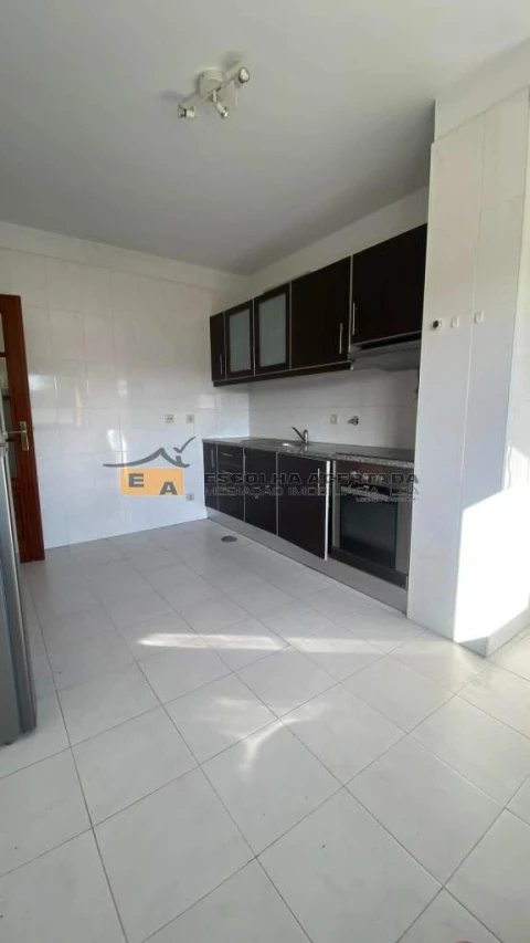 Apartamento T1 para Venda em Paço de Sousa