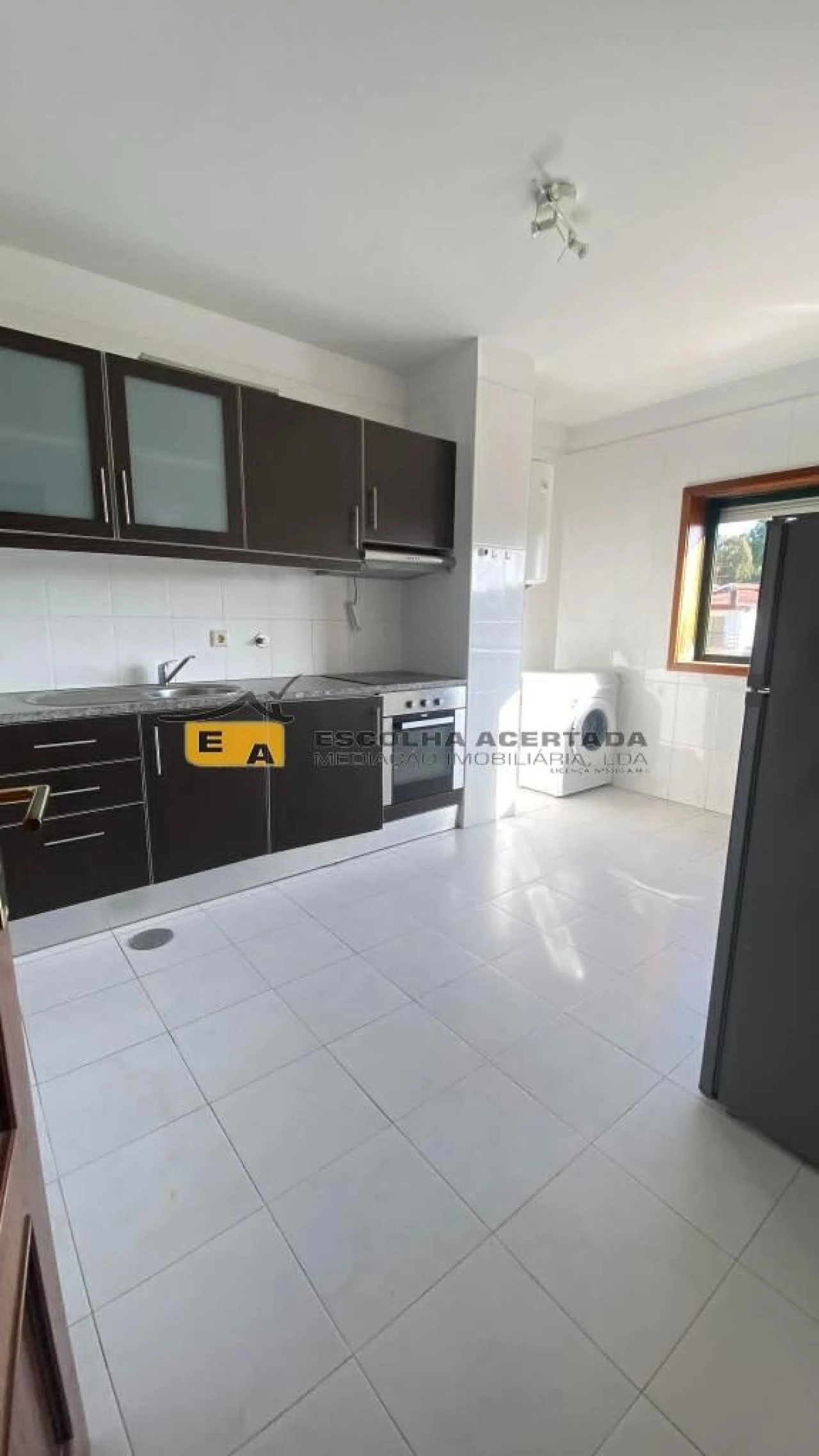 Apartamento T1 para Venda em Paço de Sousa Foto 1