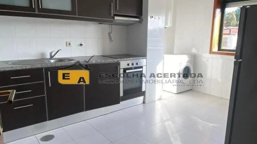 Apartamento T1 para Venda em Paço de Sousa