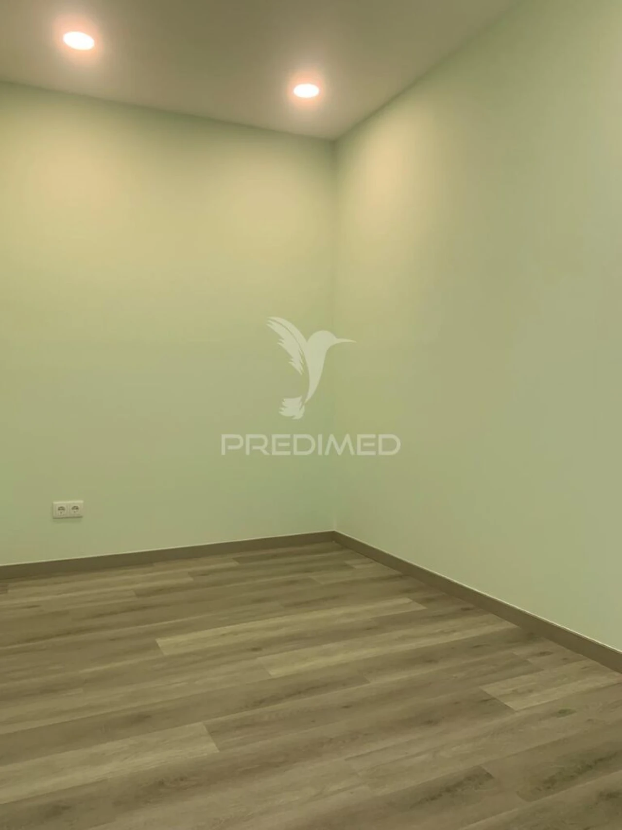 Apartamento T4 para Venda em Mafamude e Vilar do Paraíso Foto 8