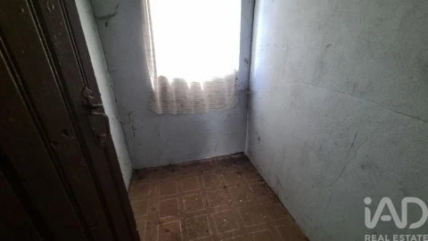 Moradia T2 para Venda em Prados
