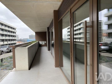 Apartamento T3 para Arrendamento em Oliveira do Douro