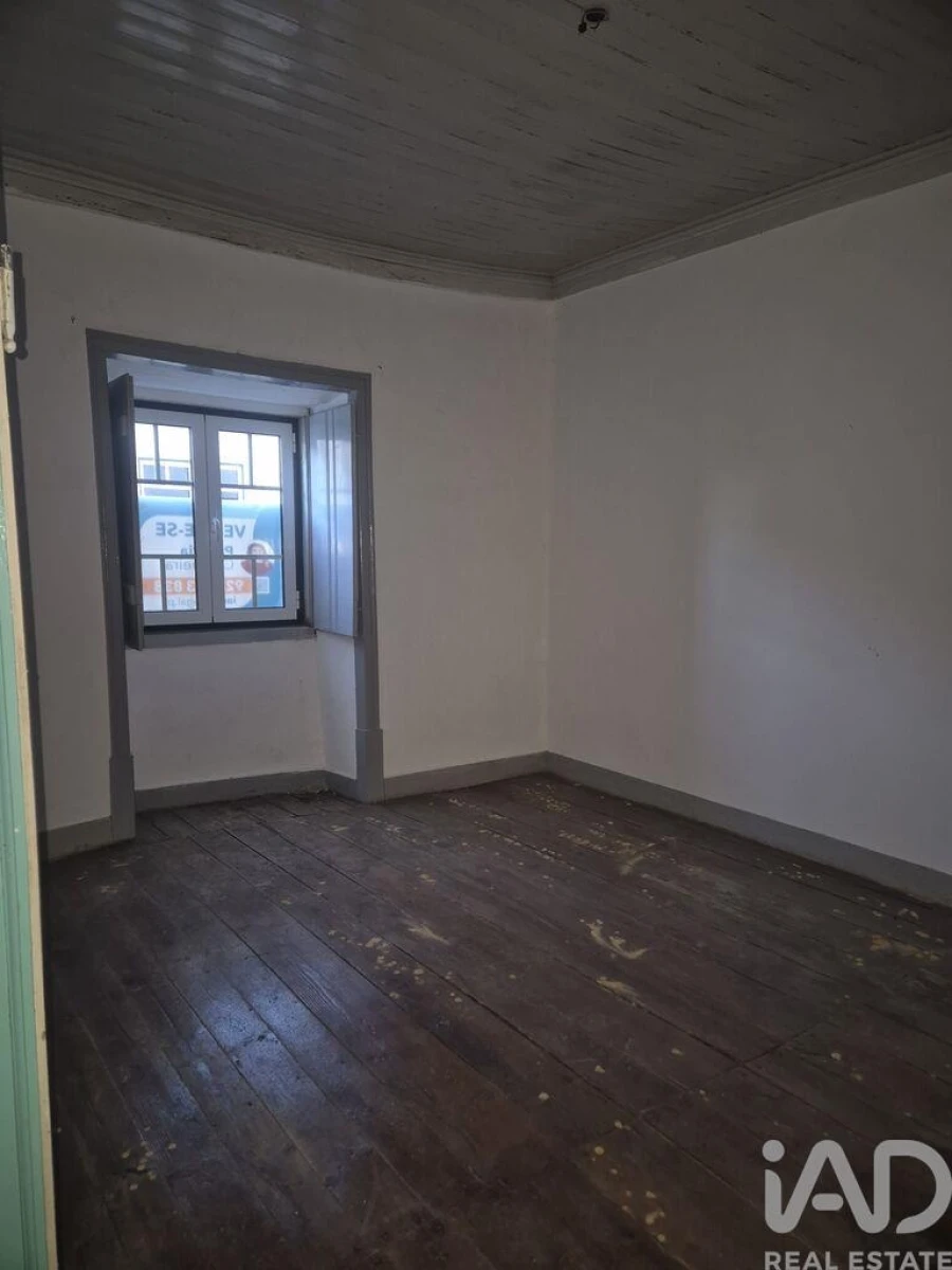 Moradia T5 para Venda em Alcobaça e Vestiaria Foto 4